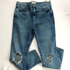 PRICE DROPPED! Free People Distress Jeans